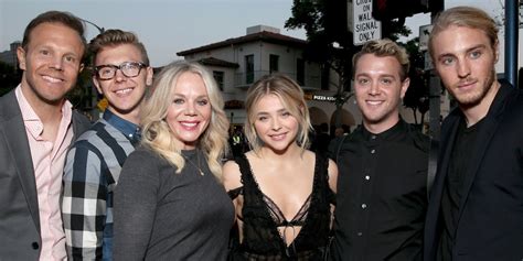 chloë grace moretz siblings|Chloë Grace Moretz's Siblings Have the 'Closest Family .